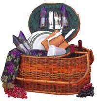 Merlot Picnic Basket Gift 